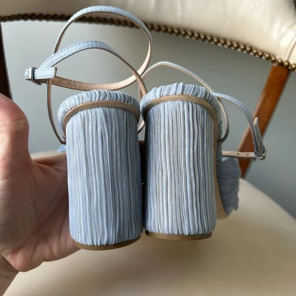 Loeffler Randall blue bow textured Camellia heels - Picture 5 of 7